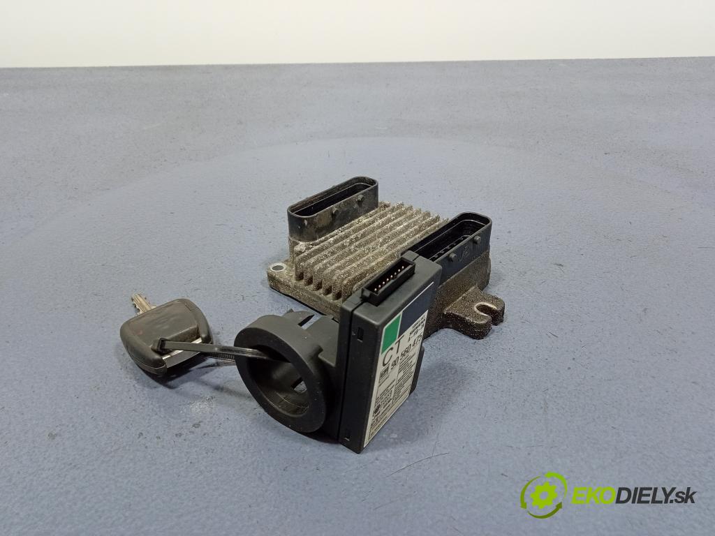 Opel Astra 1998 řídící jednotka Motor: 16228919