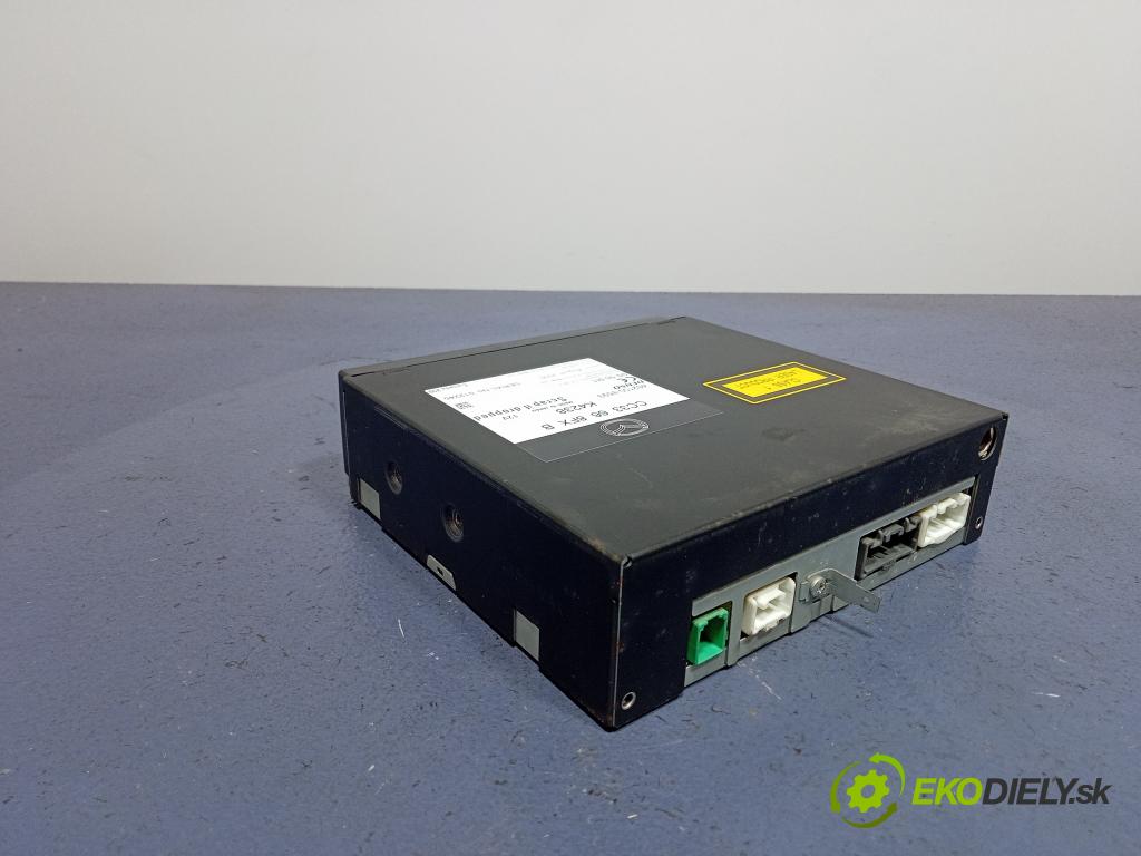 Mazda 5 2005 Radio I Navigácia: CC33668FXB