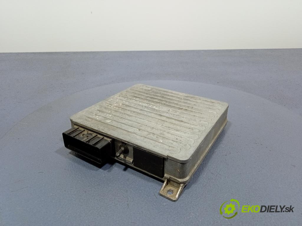 Polonez Atu 1996 řídící jednotka Motor: MKC103610