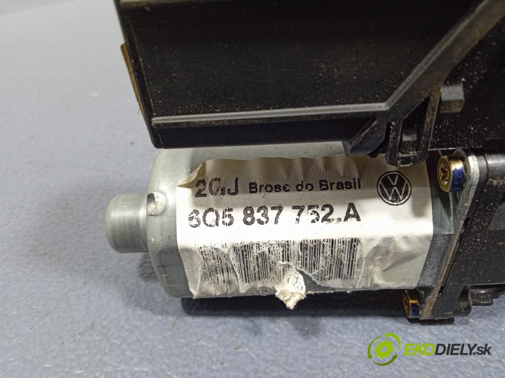 Vw Polo 2002 mechanismus stahování Sklenka: před v pravo: 6Q5837752A