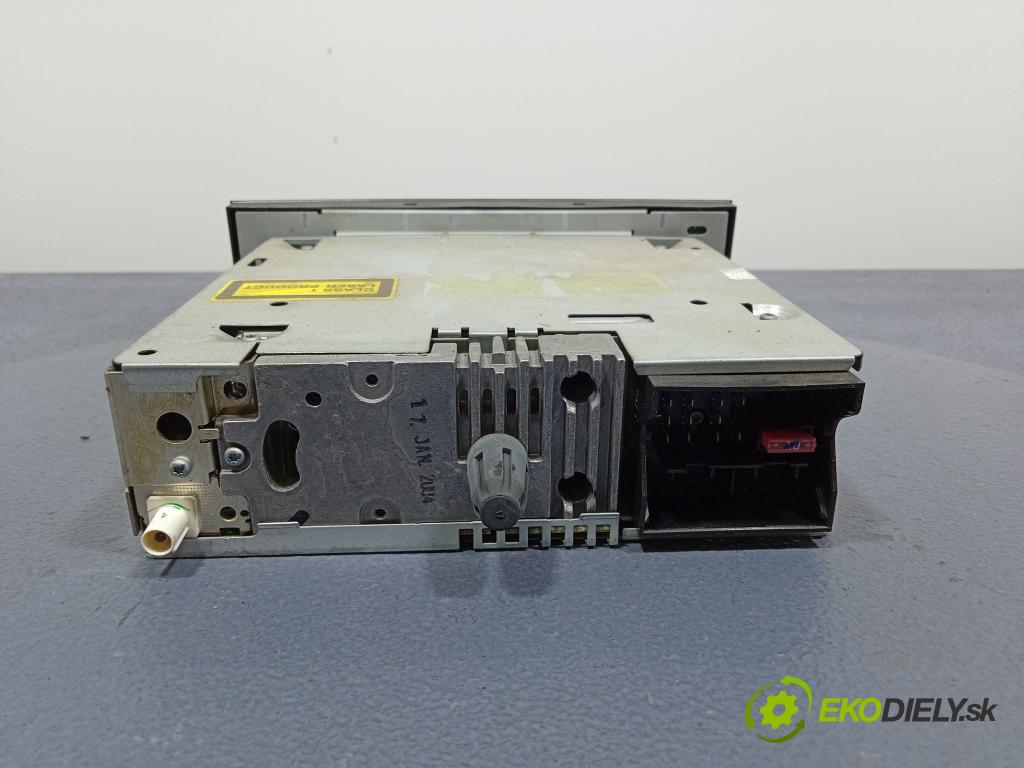 Citroen C5 2005 Radio I Navigácia: 01