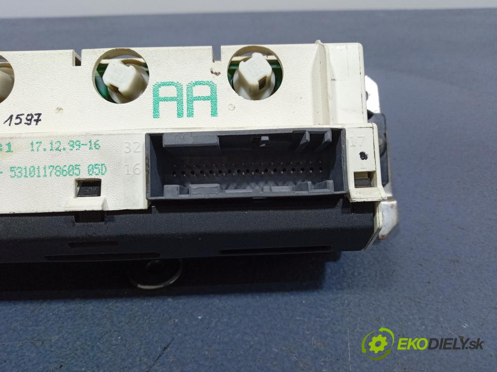 Opel Frontera 2000 displej Radio / GPS 090437531