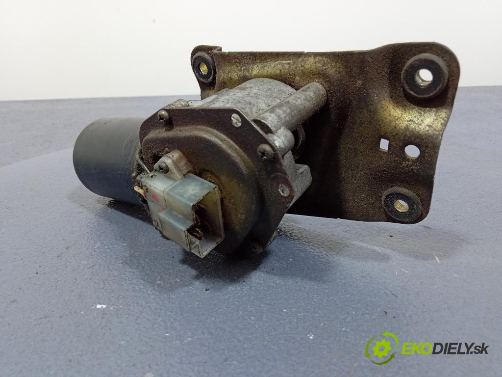 Opel Frontera 2000 mechanismus motorek Stěrače: před 01