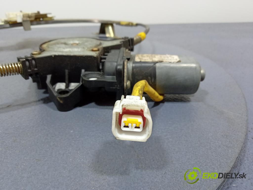 Opel Frontera 2000 mechanismus stahování Sklenka: před v pravo: 91157978