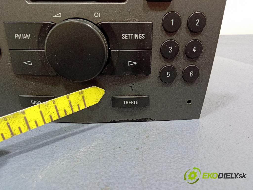 Opel Astra 2005 Radio I Navigácia: 13120875