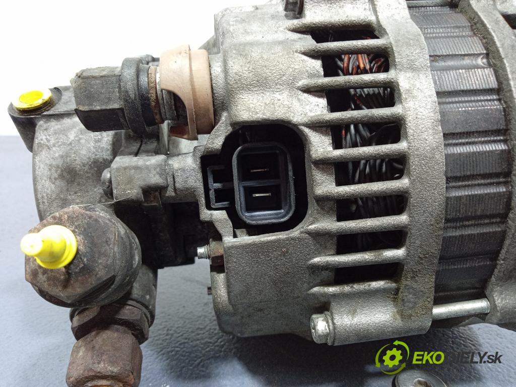 Opel Astra 2005 Alternator 01