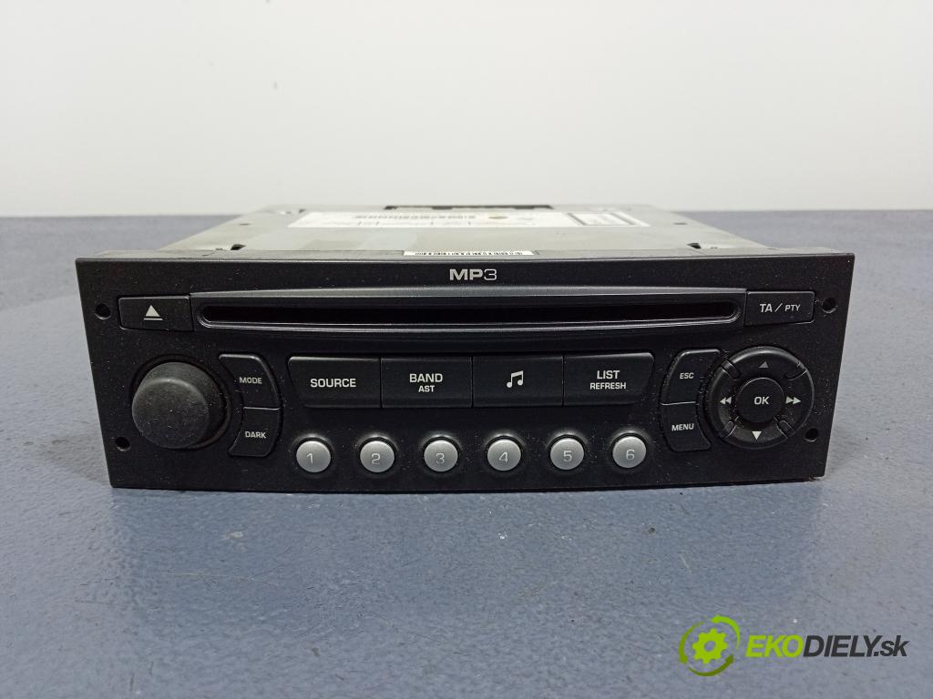Citroen Berlingo 2009 Radio I Navigácia: 9666393777