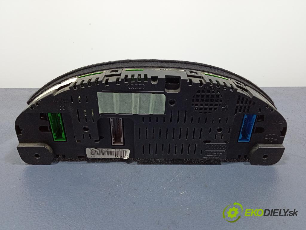 Audi A6 2004 prístrojovka/ budíky 4B0920981N