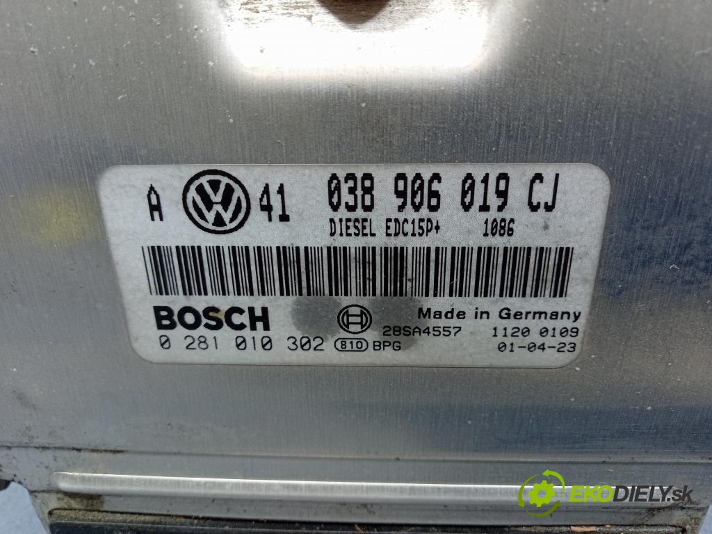 Vw Bora 2001 řídící jednotka Motor: 038906019CJ