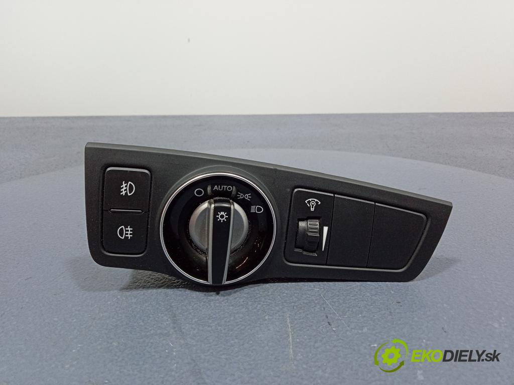 Hyundai I40 2011 Přepínač Světel: 93300-3Z050