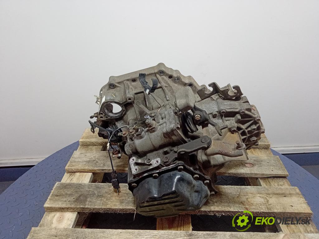 Toyota Avensis 2004 prevodovka Manualna 01