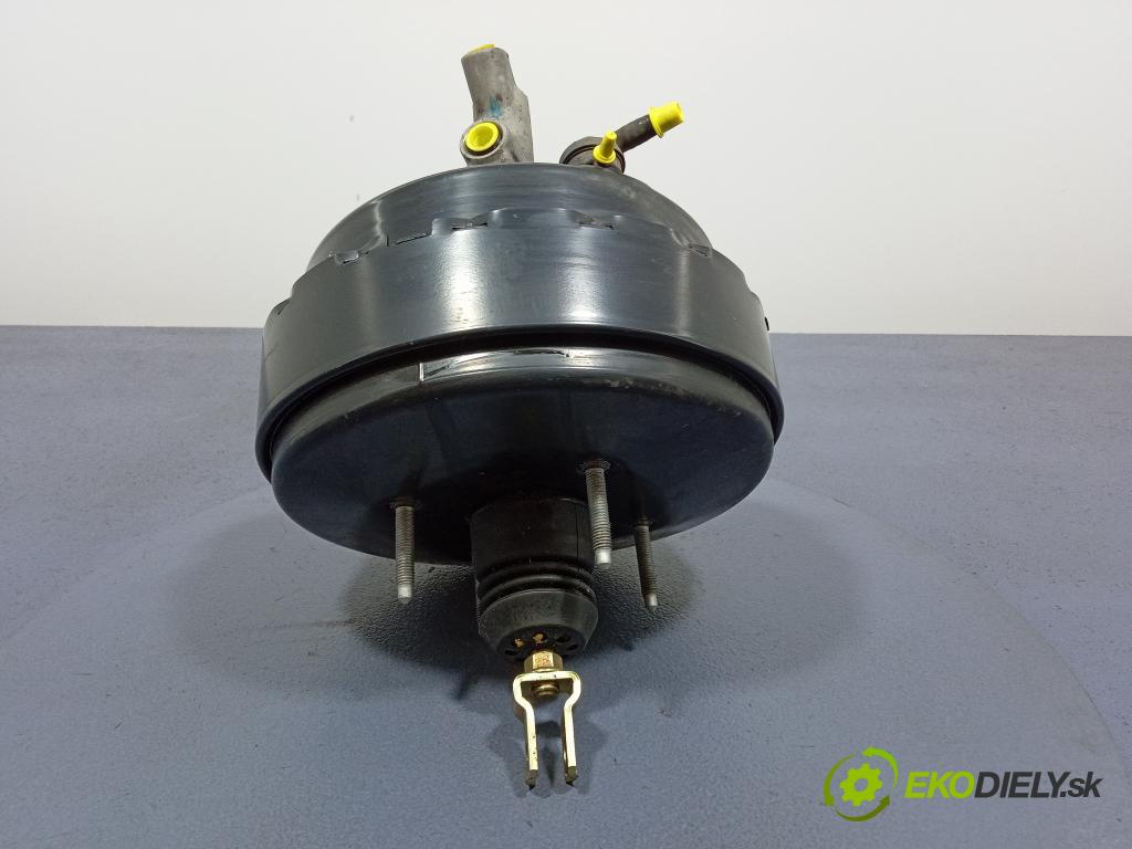 Toyota Avensis 2004 servo Brzdní: 47200-05170