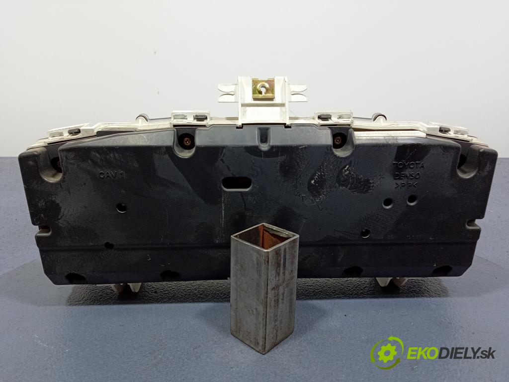 Toyota Corolla 2003 prístrojovka/ budíky 83800-02700-00