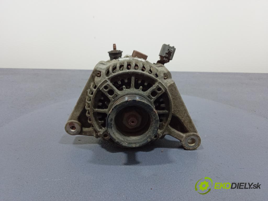Toyota Corolla 2003 Alternator 01