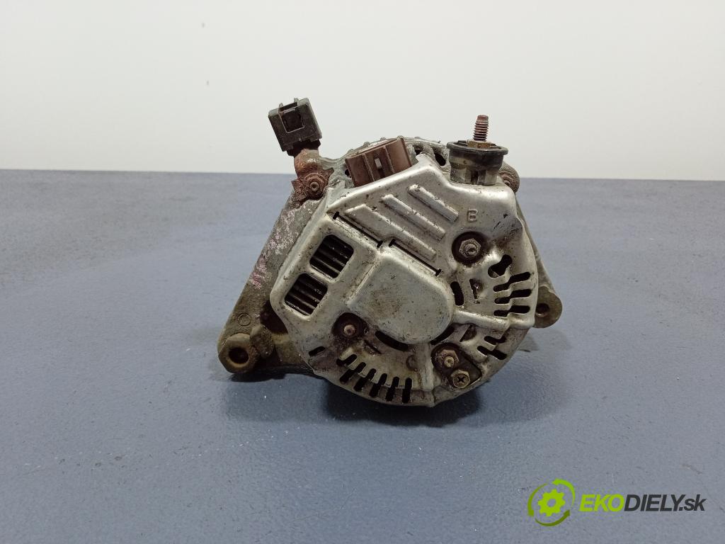 Toyota Corolla 2003 Alternator 01