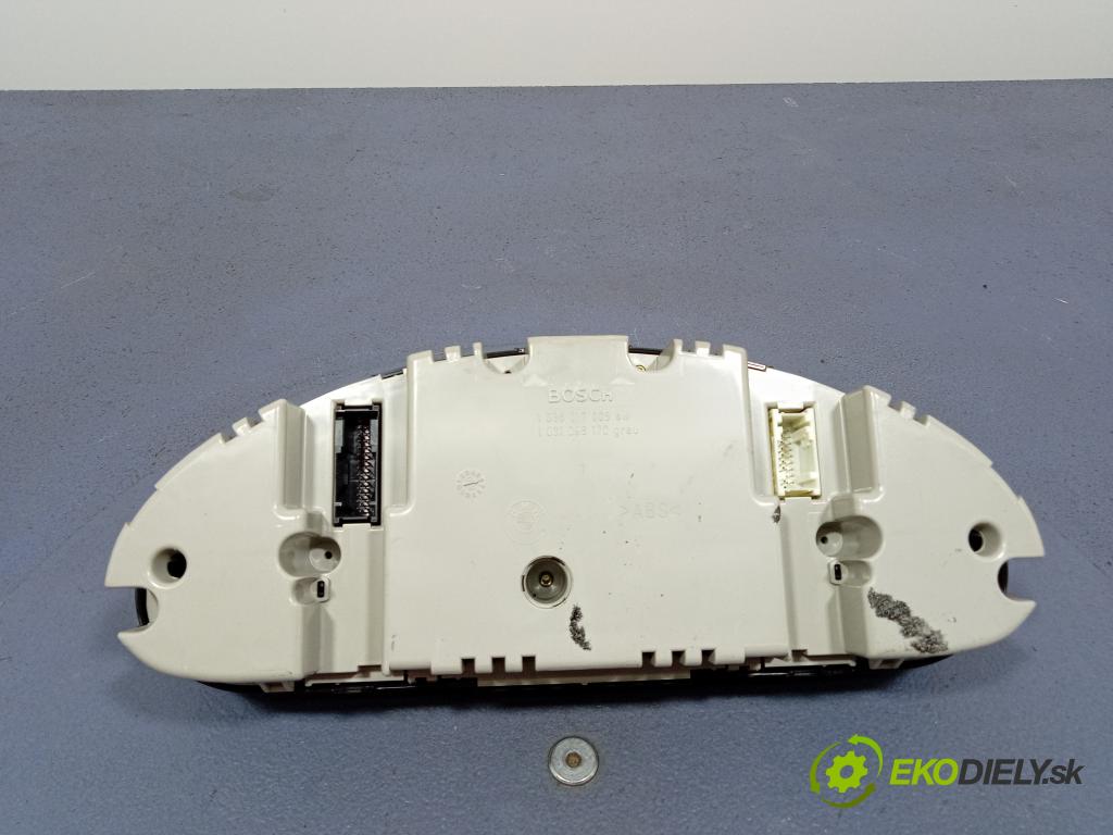 Bmw Seria 3 2002 prístrojovka/ budíky 6915237