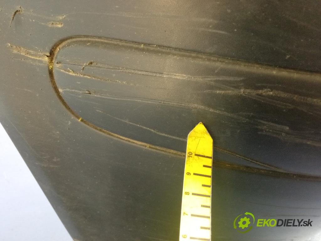 Mercedes Vito 2004 nárazník před A6398804270