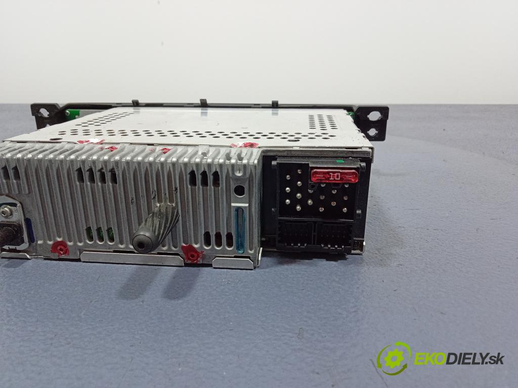 Bmw Seria 3 2002 Radio I Navigácia: 6943435