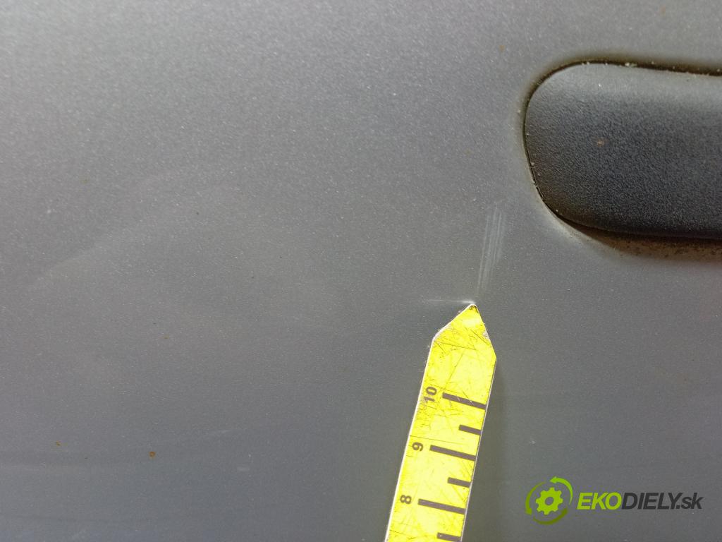Bmw Seria 3 2002 blatnik před Levý: 01