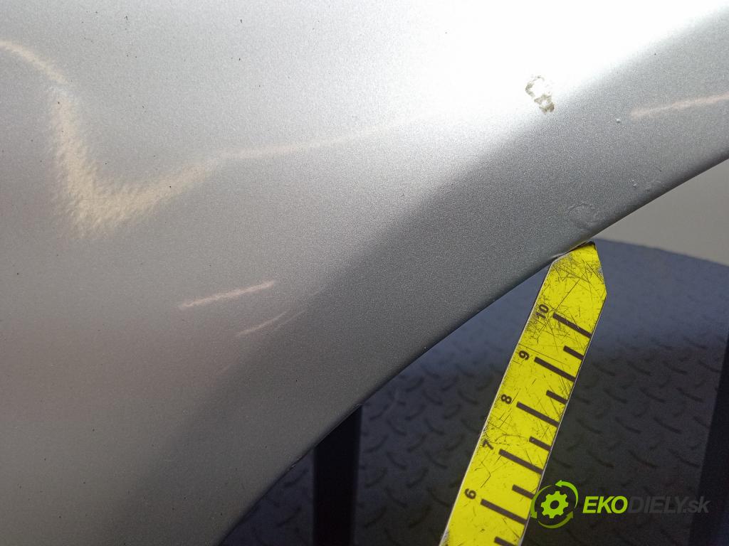 Bmw Seria 3 2002 blatnik před v pravo: 01