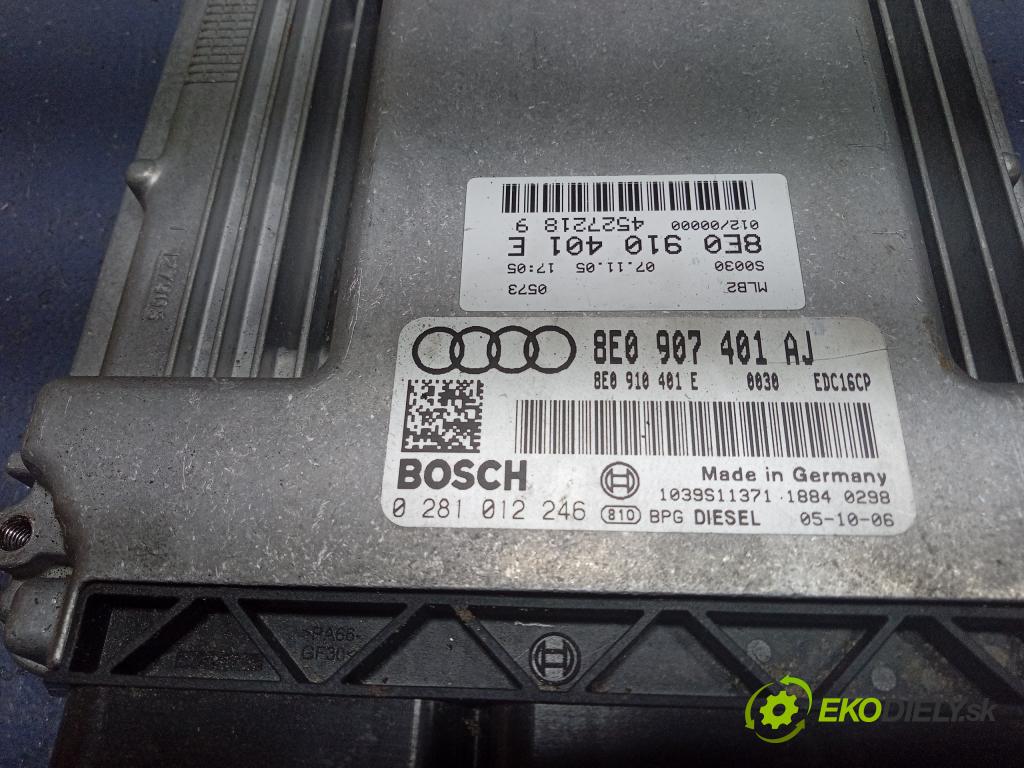 Audi A4 2005 řídící jednotka Motor: 8E0907401AJ