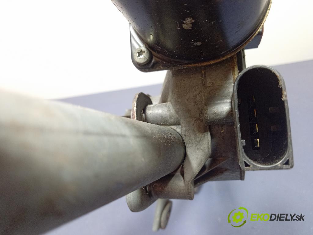 Mercedes Vito 2004 mechanismus motorek Stěrače: před A6398200040