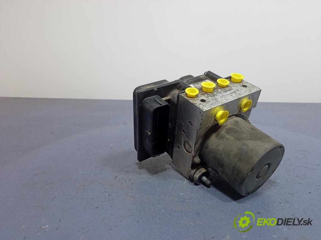 Audi A4 2005 čerpadlo ABS x 8E0614517AL