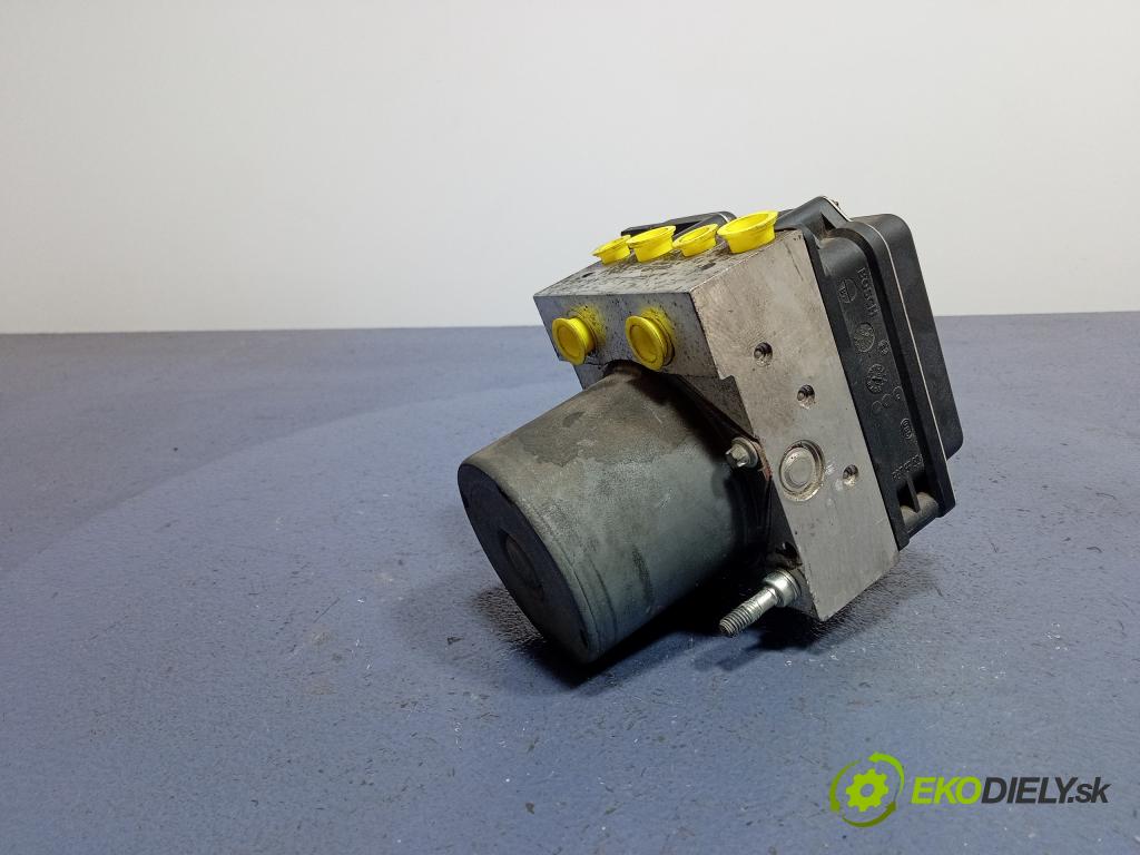 Audi A4 2005 čerpadlo ABS x 8E0614517AL