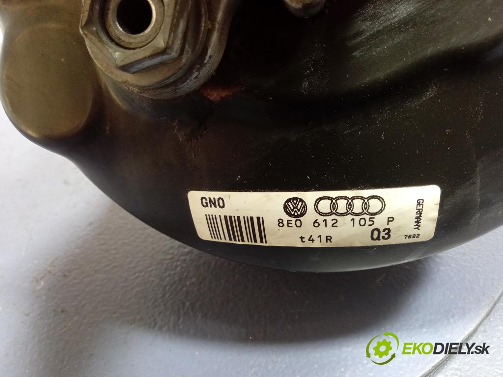 Audi A4 2005 servo Brzdní: 8E0612105P