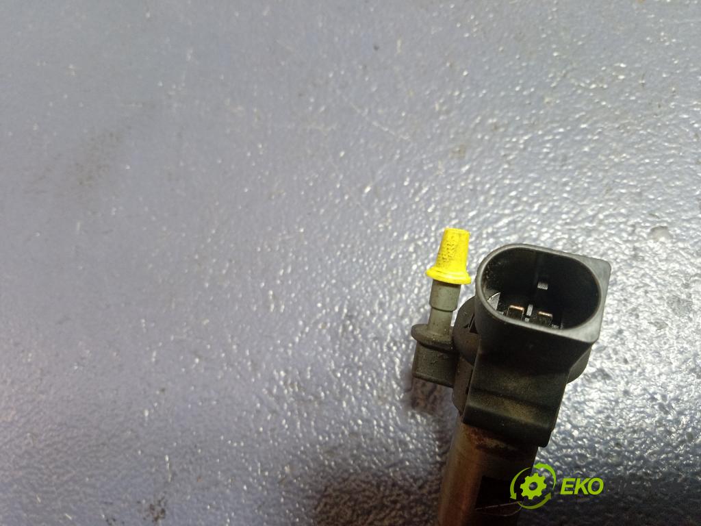 Audi A4 2005 vstřikovač 059130277BE