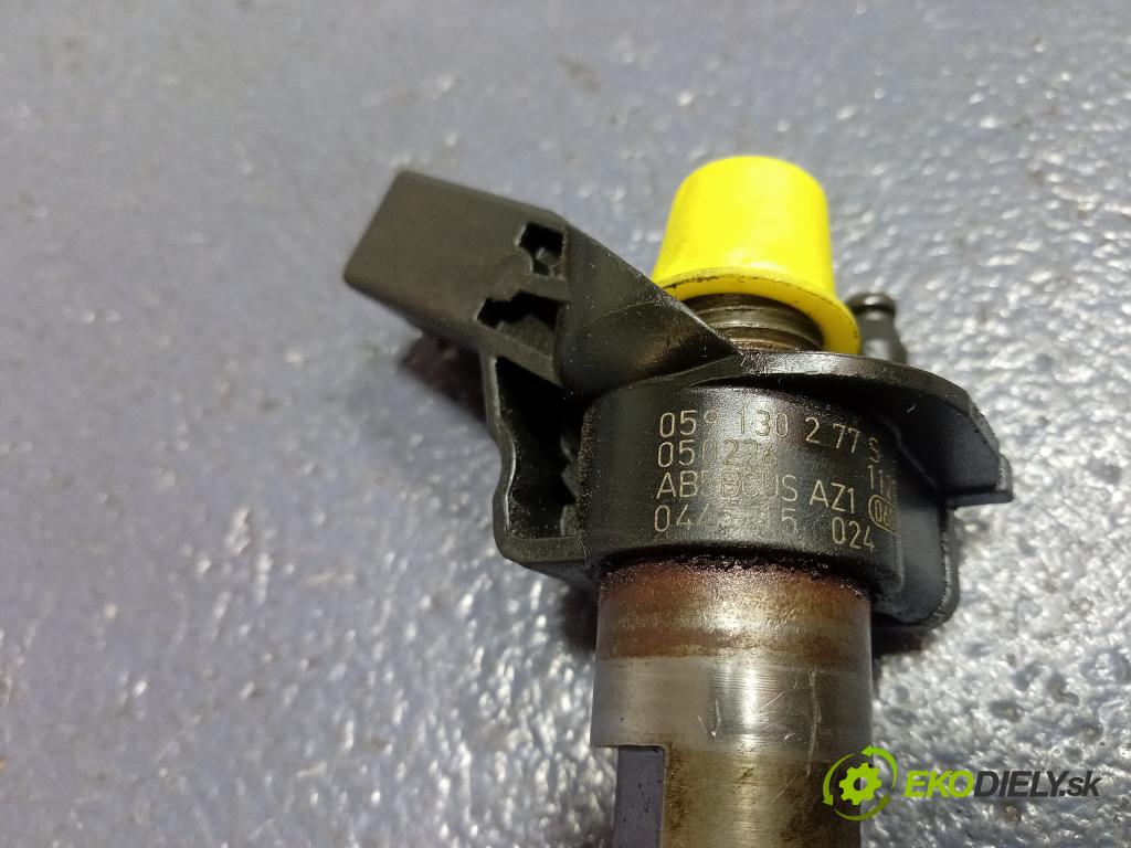 Audi A4 2005 vstřikovač 059130277S