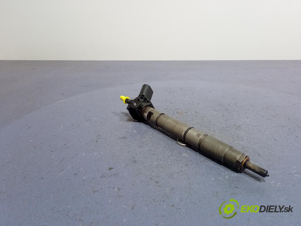 Audi A4 2005 vstřikovač 059130277S