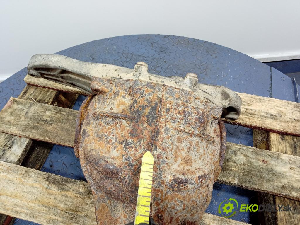 Audi A4 2005 prevodovka Manualna HVE