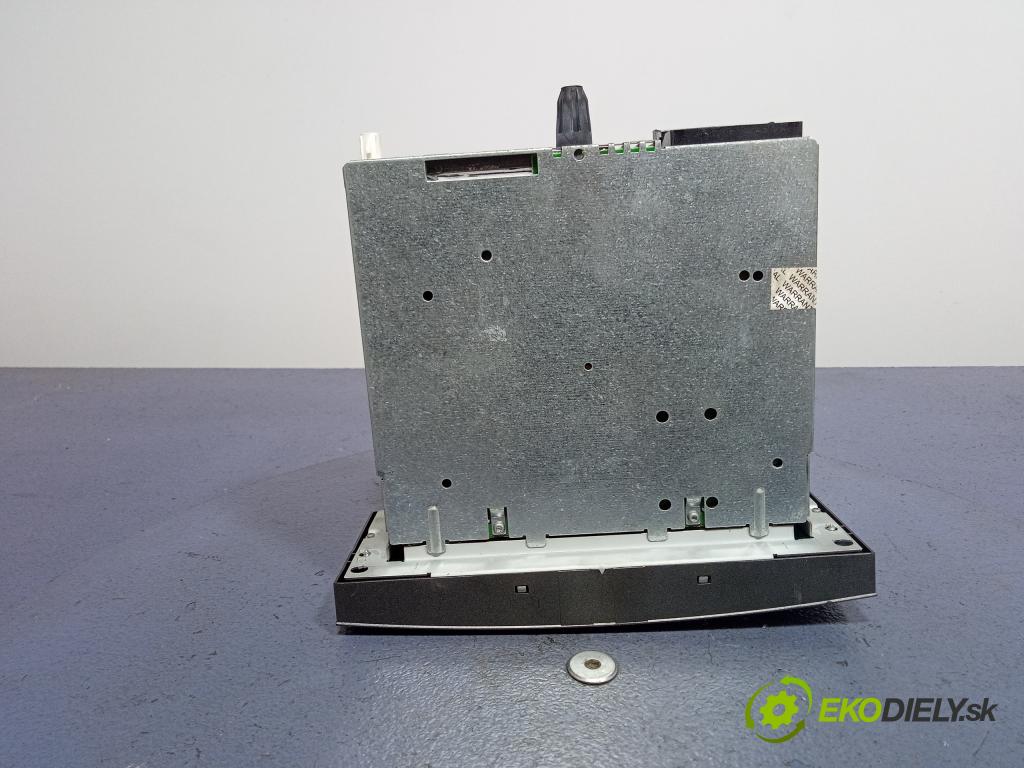 Citroen C5 2005 Radio I Navigácia: 01