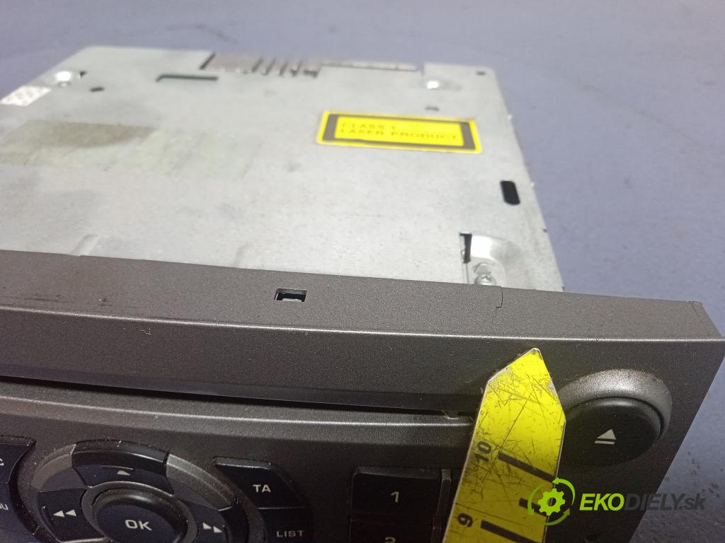 Citroen C5 2005 Radio I Navigácia: 01