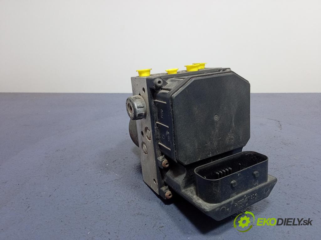 Audi A6 2024 čerpadlo ABS x 4B0614517G