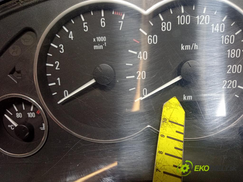 Opel Meriva 2003 řídící jednotka Motor: 12214820