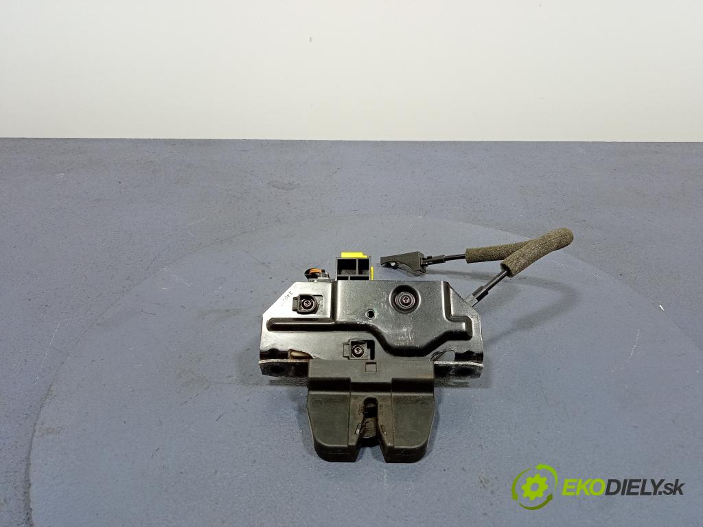 Opel Vectra 2002 zámek Klapky: kufr 09180104