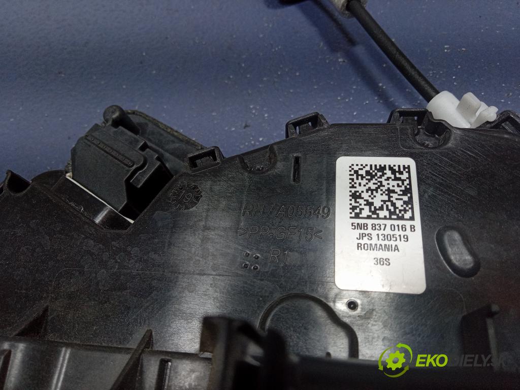 Vw Passat 2019 zámek dveře před v pravo: 5NB837016B