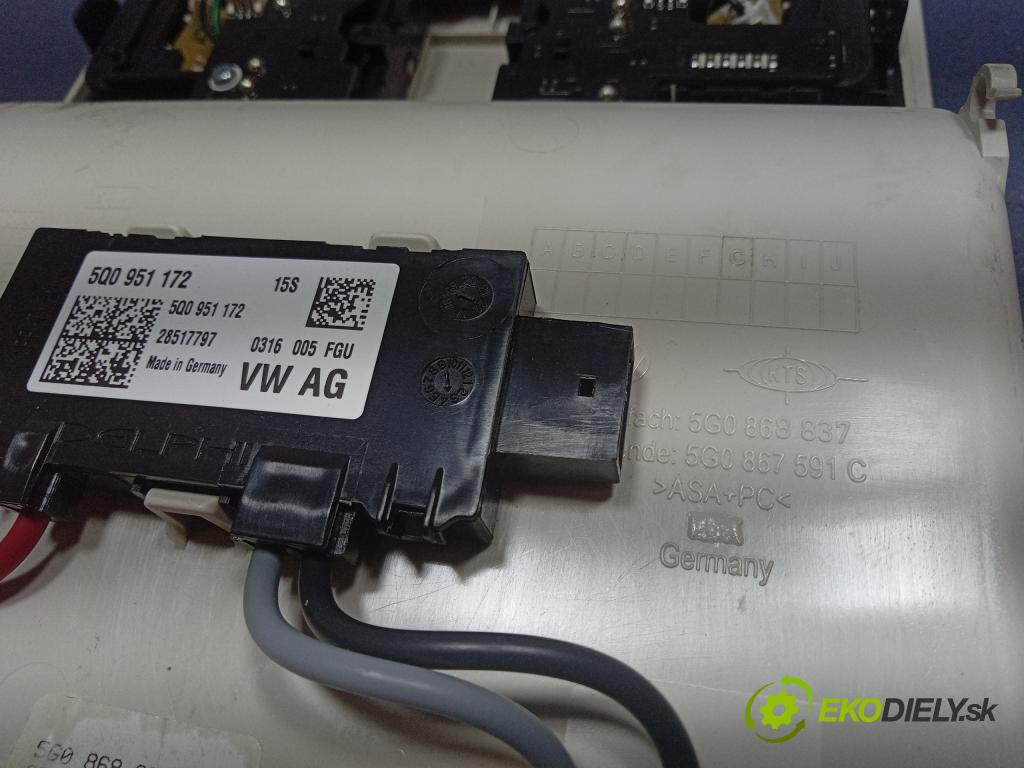 Vw Passat 2019 Svietidlá: Vnútri: 5G0867591C