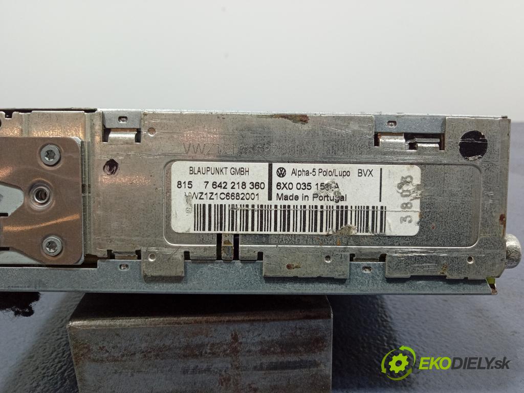Volkswagen Polo 2002 Radio I Navigácia: 6X0035153A