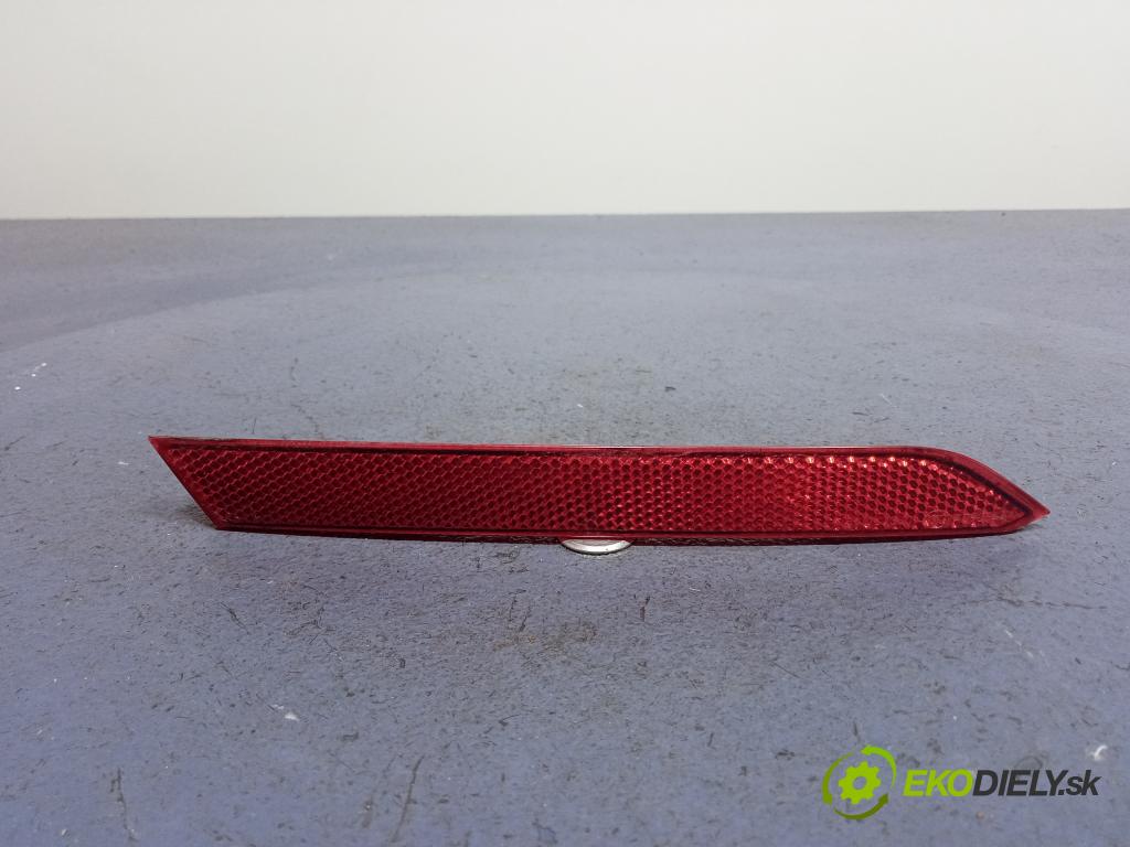 Vw Passat 2019 nárazník Zad: 3G0945106A