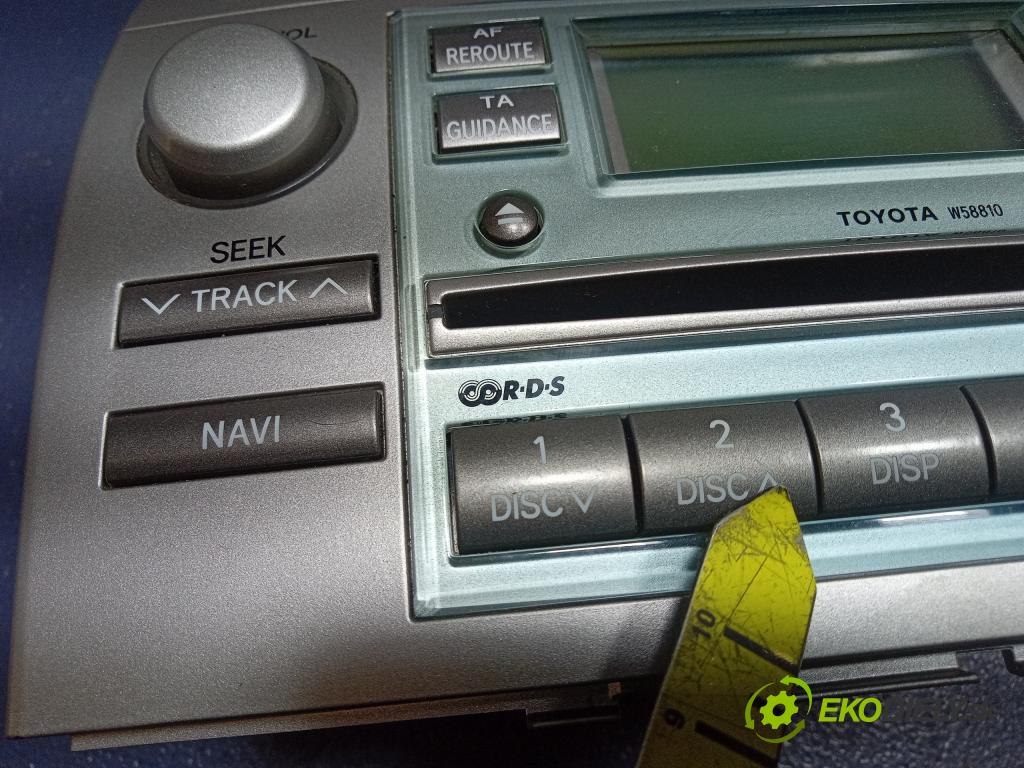 Toyota Corolla verso 2006 Radio I Navigácia: 86120-0F010