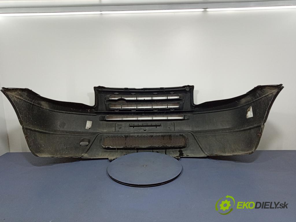 Land Rover Freelander 2003 nárazník před 01