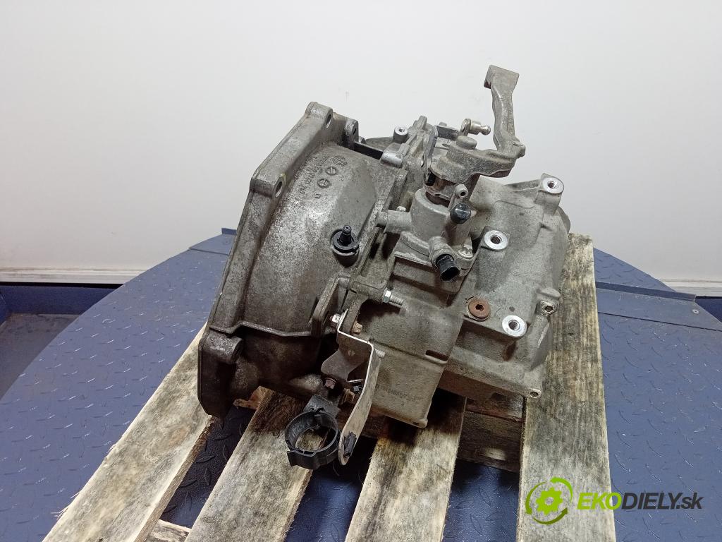 Opel Vectra 2003 prevodovka Manualna F40