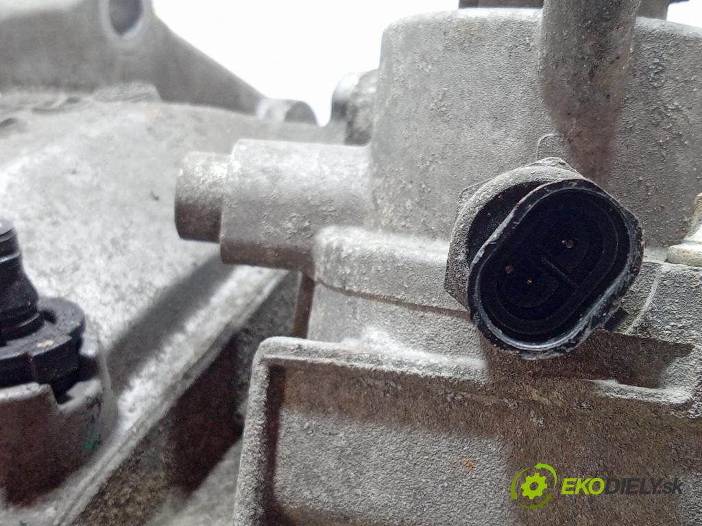 Opel Vectra 2003 prevodovka Manualna F40
