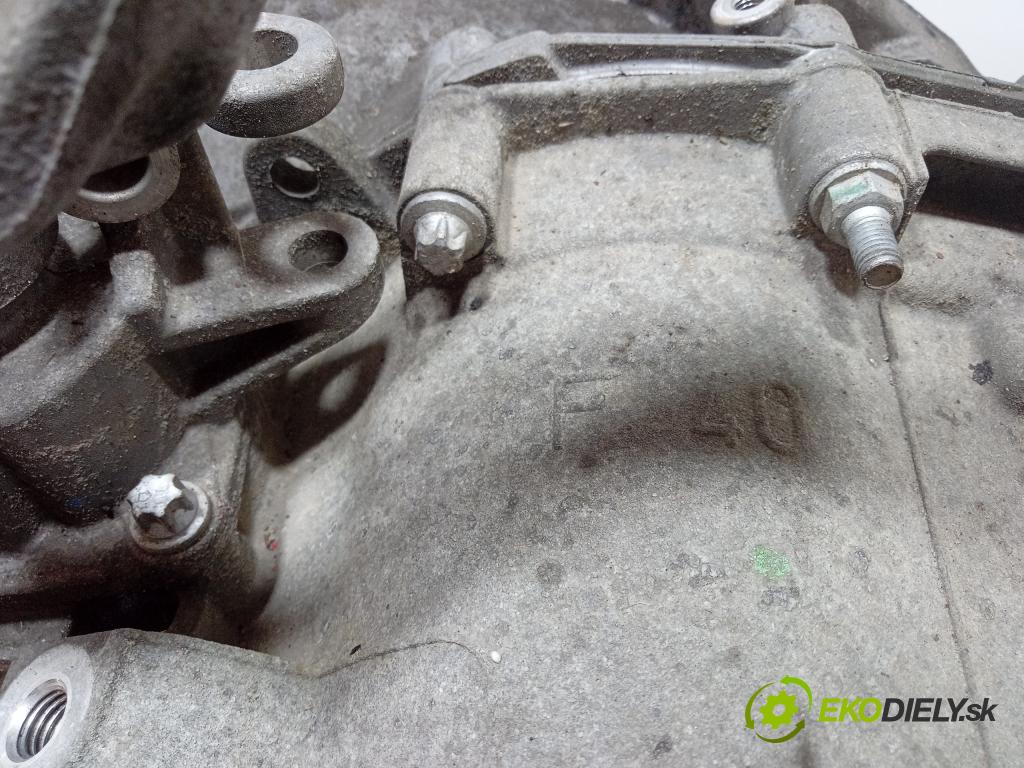 Opel Vectra 2003 prevodovka Manualna F40