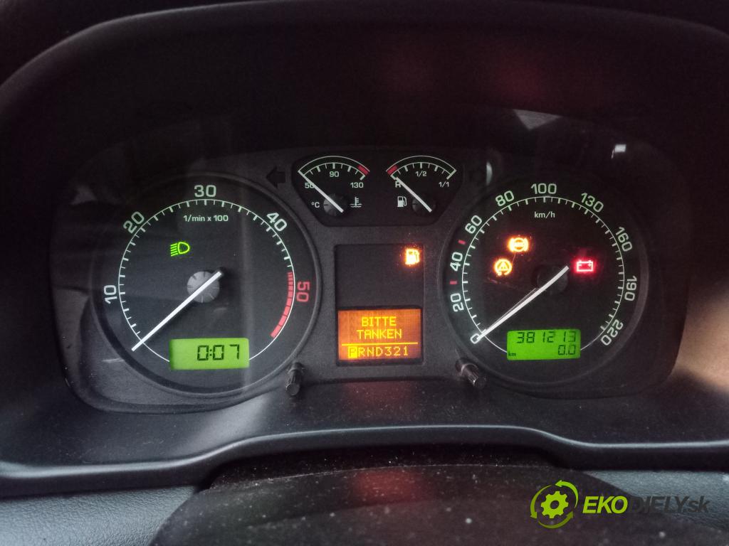 Skoda Octavia 1.9 tdi 2000 Přístrojová deska 1U0920820F