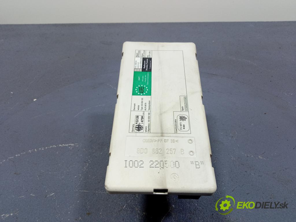 Audi A4 2000 čerpadlo Centrální Zámek 8D0862257B