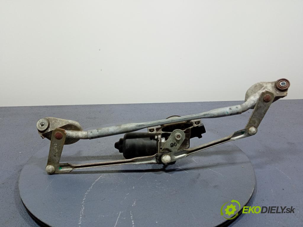 Toyota Corolla verso 2006 mechanismus motorek Stěrače: před 85110-0F020